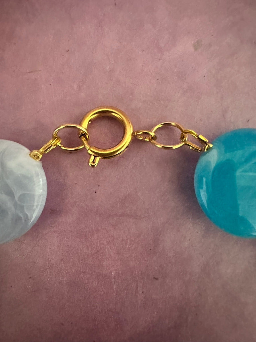 Collier de perles multicolores MARLÈNE – Bijou coloré fait main – Camaïeux de bleu-Colliers-Camilmari Bijoux-Camilmari Bijoux.