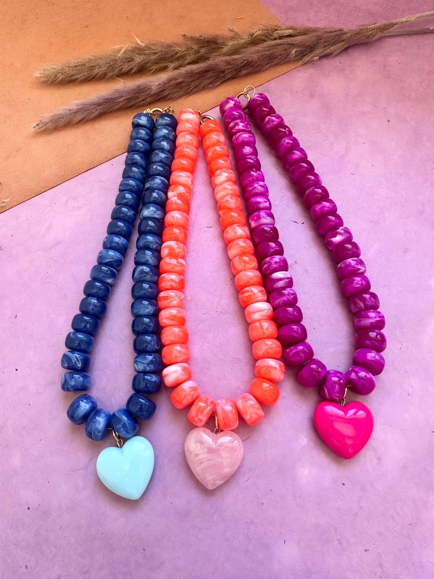 Collier de perles CLAUDIE – Collier cœur coloré fait main-Colliers-Camilmari Bijoux-Camilmari Bijoux.