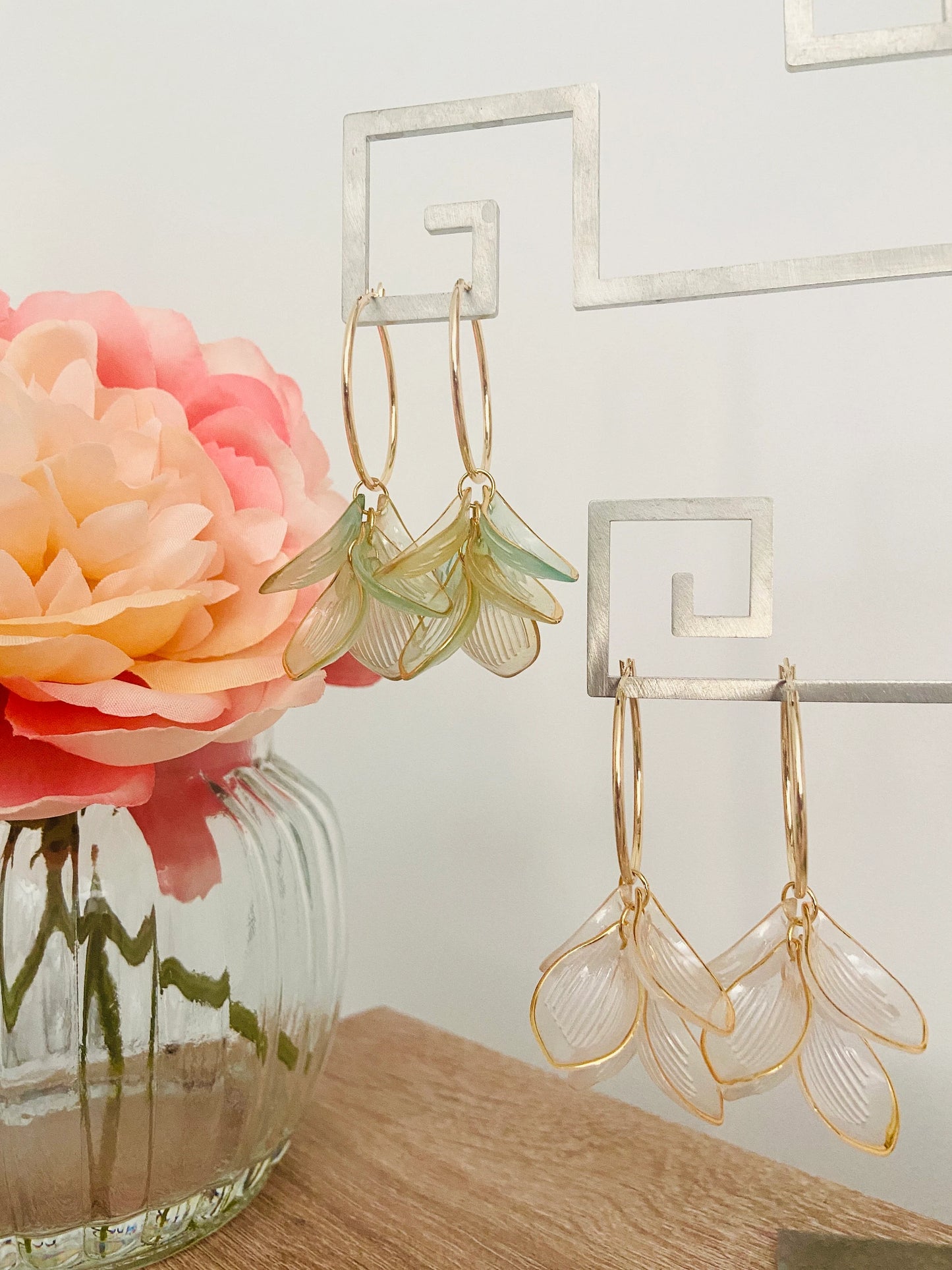 Boucles d’oreilles CELESTE – créoles fantaisie à pétales légères-Boucles d'oreilles-Camilmari Bijoux-Camilmari Bijoux.