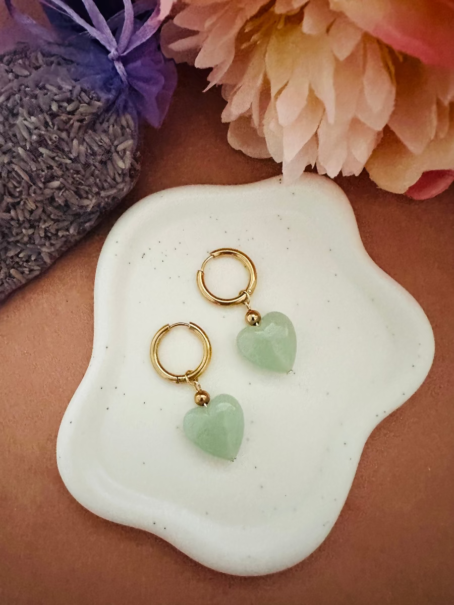 Creoles coeurs colores vert lichen Claudie - Camilmari Bijoux