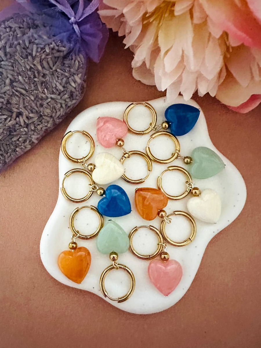 Creoles petits coeurs colores gamme Claudie - Camilmari Bijoux