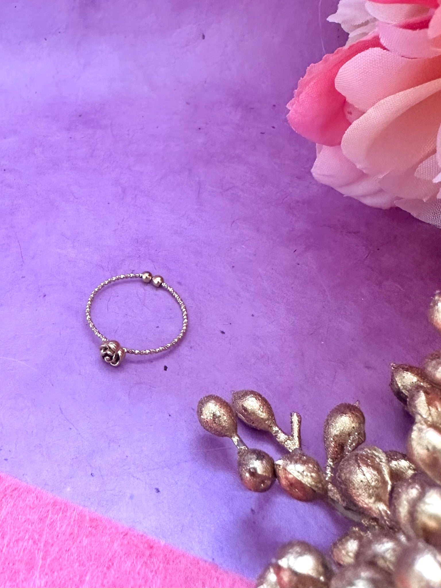  Bague ÉLÉANORE – Bague fine fleur dorée en acier inoxydable-Bague-Camilmari Bijoux-Camilmari Bijoux.