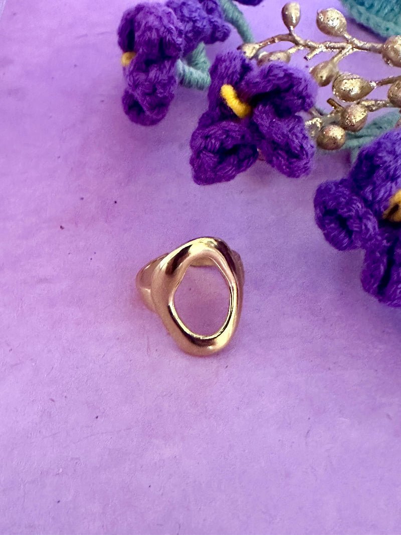 Bague dorée ovale THAÏS en acier inoxydable - Camilmari Bijoux - 