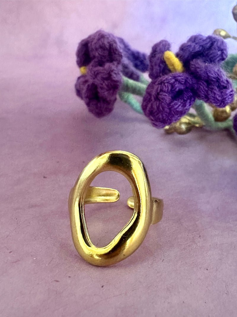 Bague dorée ovale THAÏS en acier inoxydable - Camilmari Bijoux - 