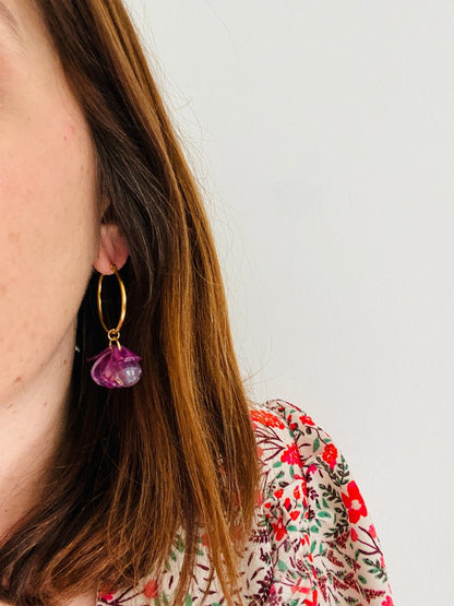 Boucles d oreilles pétales FANNY - Créoles fleurs faites main - Camilmari Bijoux - Créoles dorées inox 30 mm + pétales