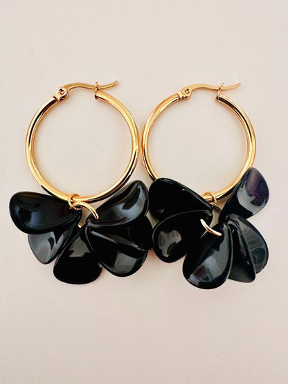 Boucles d oreilles pétales FANNY - Créoles fleurs faites main - Camilmari Bijoux - Créoles dorées inox 30 mm + pétales