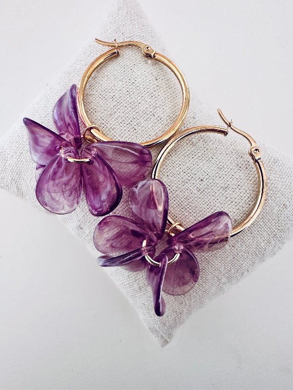 Boucles d oreilles pétales FANNY - Créoles fleurs faites main - Camilmari Bijoux - Créoles dorées inox 30 mm + pétales