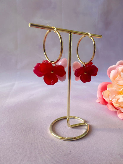 Boucles d'oreilles avec fleurs MALIA - Camilmari Bijoux - Mélange de rose et rouge