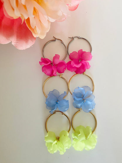 Boucles d'oreilles CAMILLE 35 MM - Camilmari Bijoux - Créoles dorées 35 mm + pétales