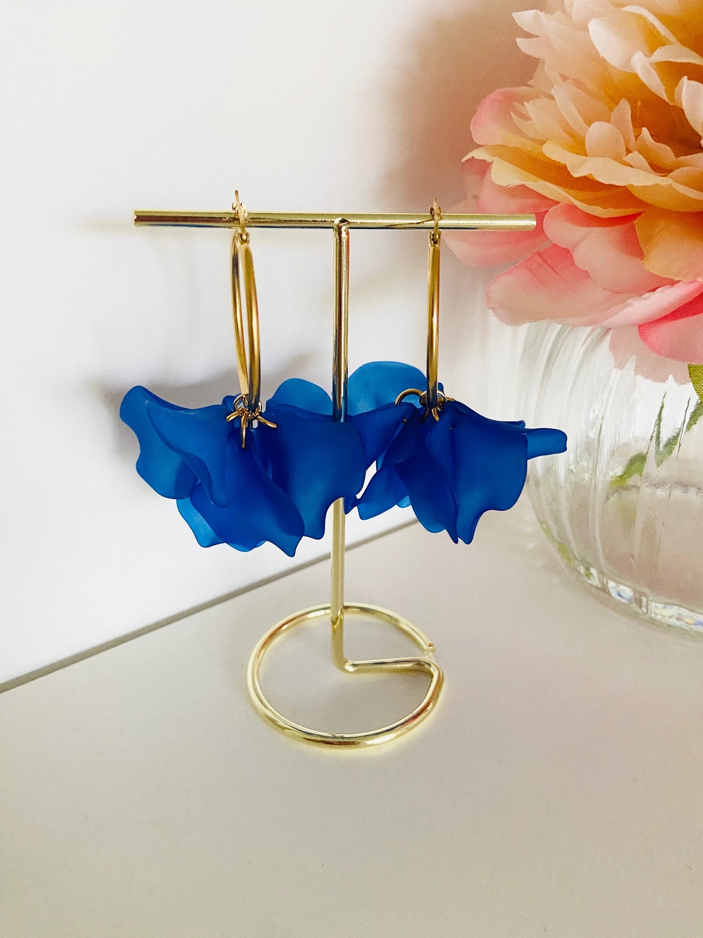 Boucles d'oreilles CHARLIE - Camilmari Bijoux - Créoles dorées 35 mm + pétales