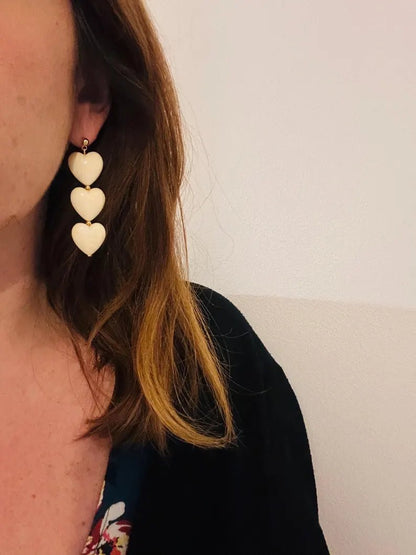 Boucles d’oreilles coeurs SARAH – Boucles d'oreilles trois cœurs - fait main - Camilmari Bijoux - Clou d'oreille percée