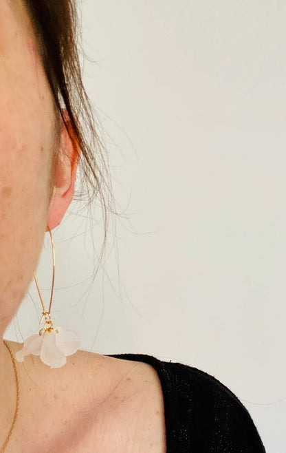 Boucles d’oreilles EVA – Dormeuses élégantes à pétales colorés - Camilmari Bijoux - Argentées +pétales