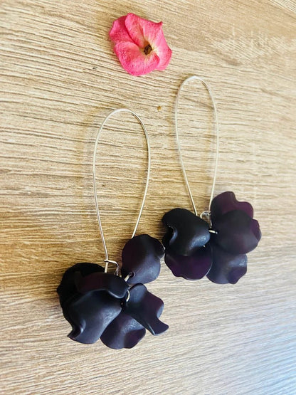 Boucles d’oreilles EVA – Dormeuses élégantes à pétales colorés - Camilmari Bijoux - Argentées +pétales