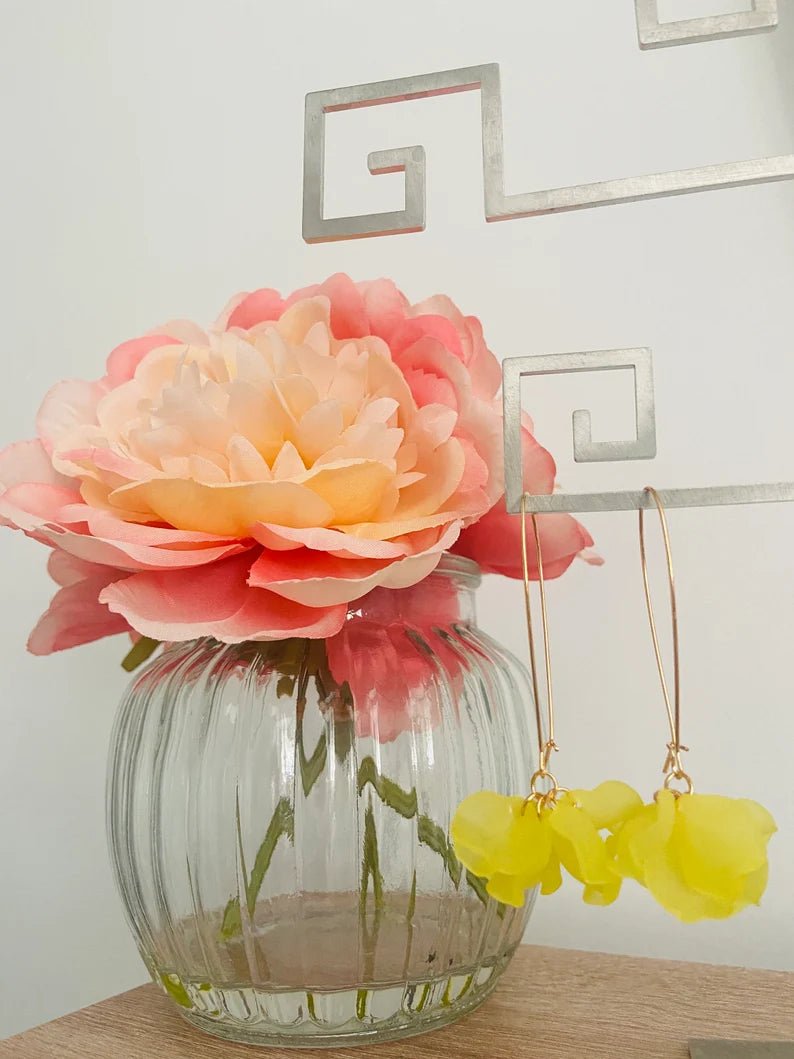 Boucles d’oreilles EVA – Dormeuses élégantes à pétales colorés - Camilmari Bijoux - Argentées +pétales