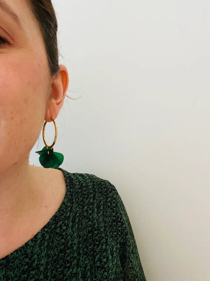 Boucles d’oreilles FANNETTE - Camilmari Bijoux - Créoles dorées 30 mm + pétales