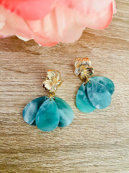 Boucles d’oreilles fantaisie et raffinées GLORIA – faites main - Camilmari Bijoux - Ecaille vert d'eau marbré