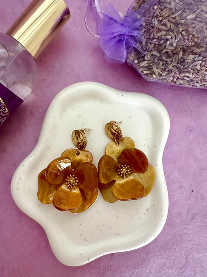 Boucles d'oreilles grosses fleurs ADÉLIE - Camilmari Bijoux - Jaune doré