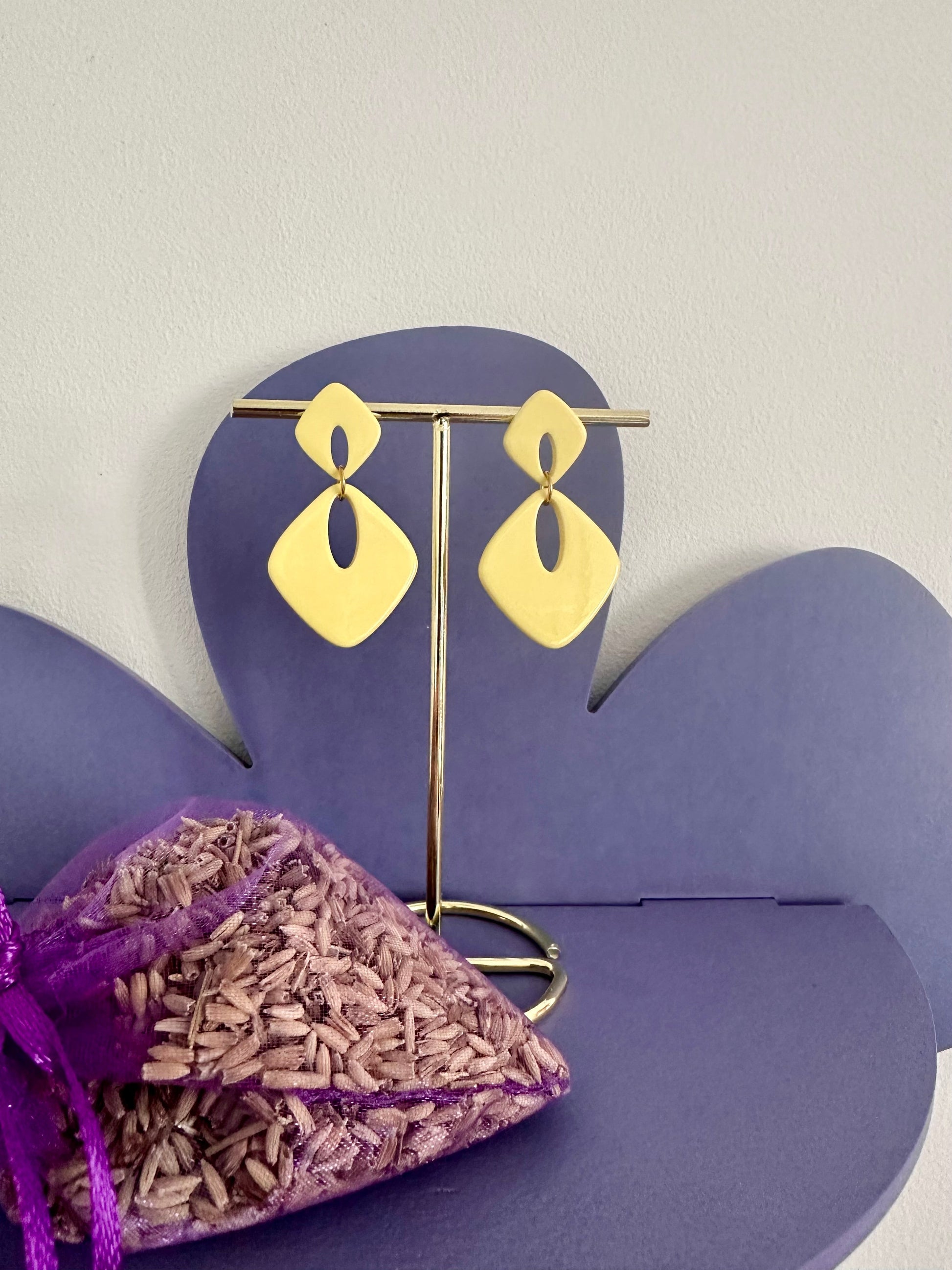 Boucles d'oreilles losange LUCE - Camilmari Bijoux - Jaune pastel