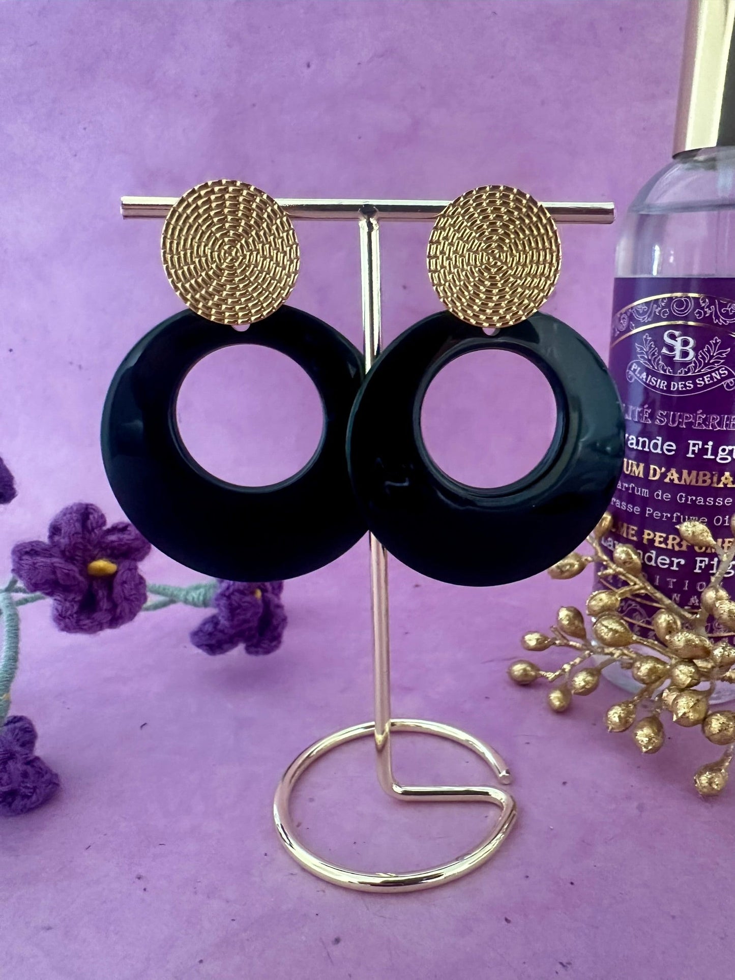 Boucles d’oreilles NOA – Maxi boucles d’oreilles pendantes et légères - Camilmari Bijoux - Noir profond