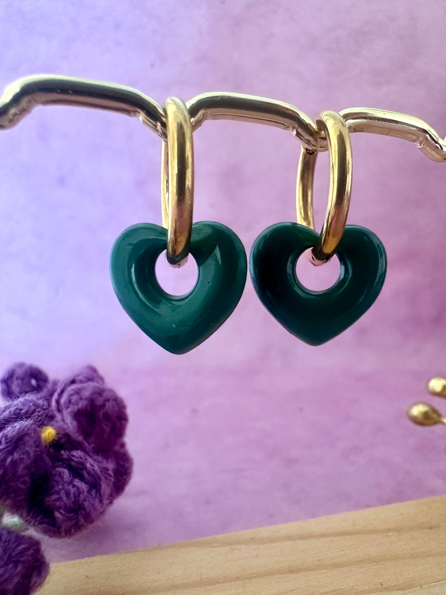 Boucles d’oreilles OPHÉLIE – Créoles cœurs interchangeables en acier inoxydable - Camilmari Bijoux - Créoles dorées + paire de coeurs