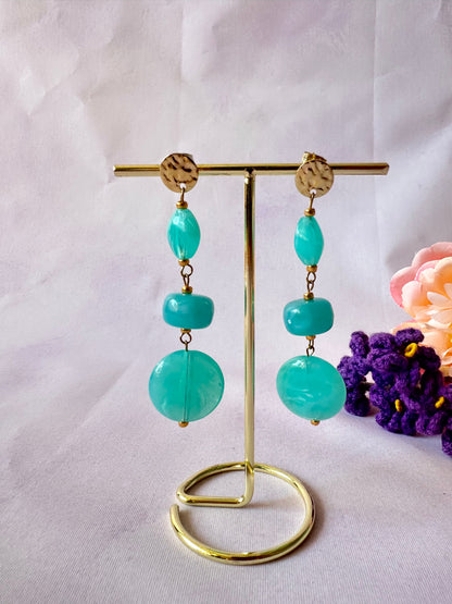 Boucles d'oreilles perles pendantes MOIRA - Camilmari Bijoux - Bleu turquoise