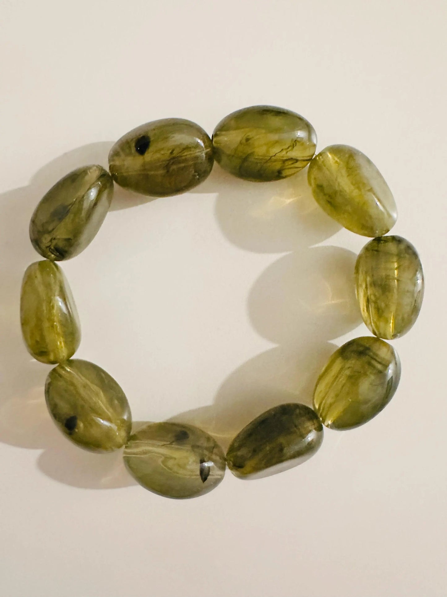 Bracelet CARMEN – Bracelet de perles fantaisie coloré fait main, plusieurs coloris - Camilmari Bijoux - Vert olive / Kaki