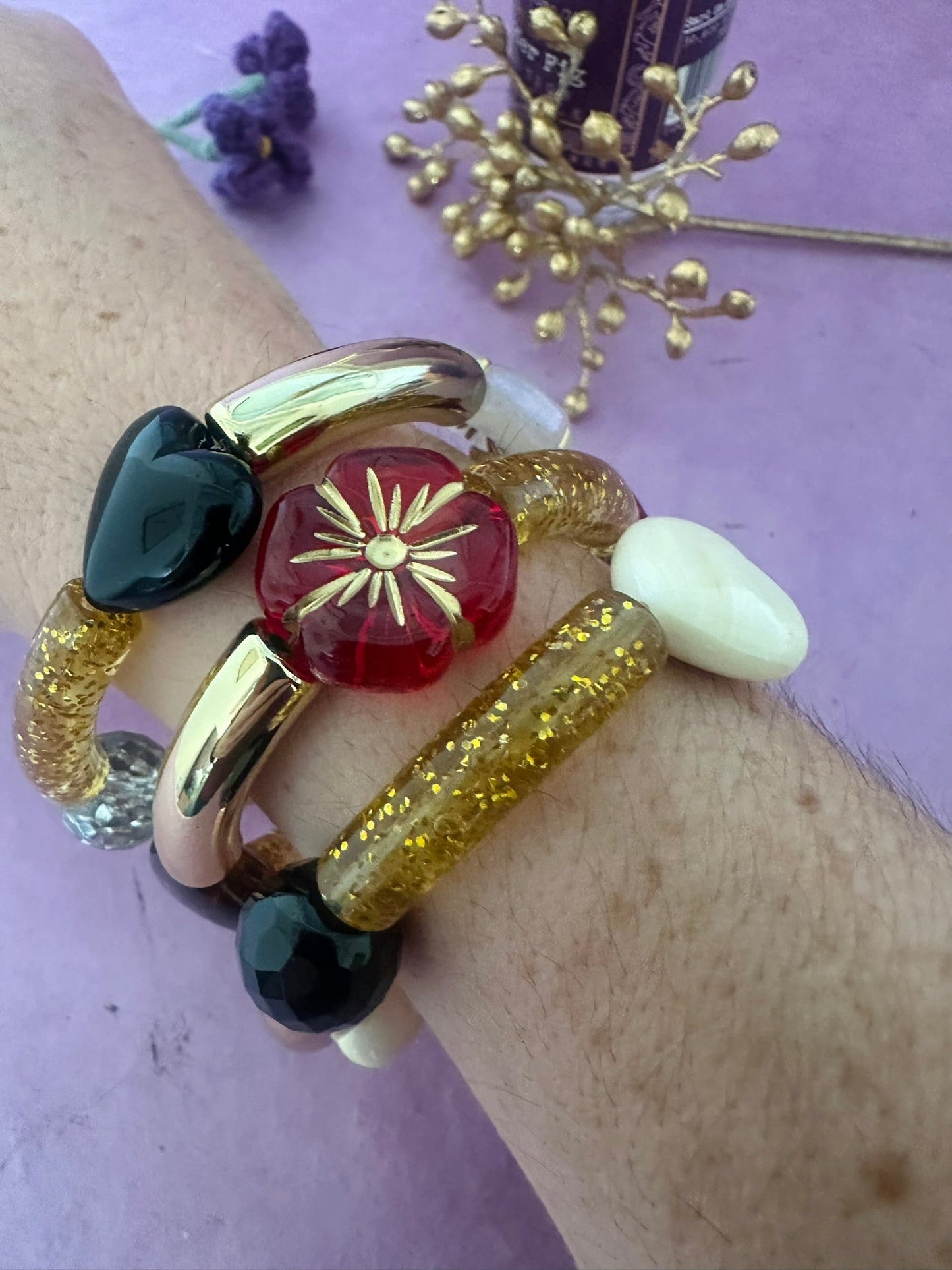 Bracelet MELCHIOR – Bracelet élastique fantaisie doré - Camilmari Bijoux - Rouge et or