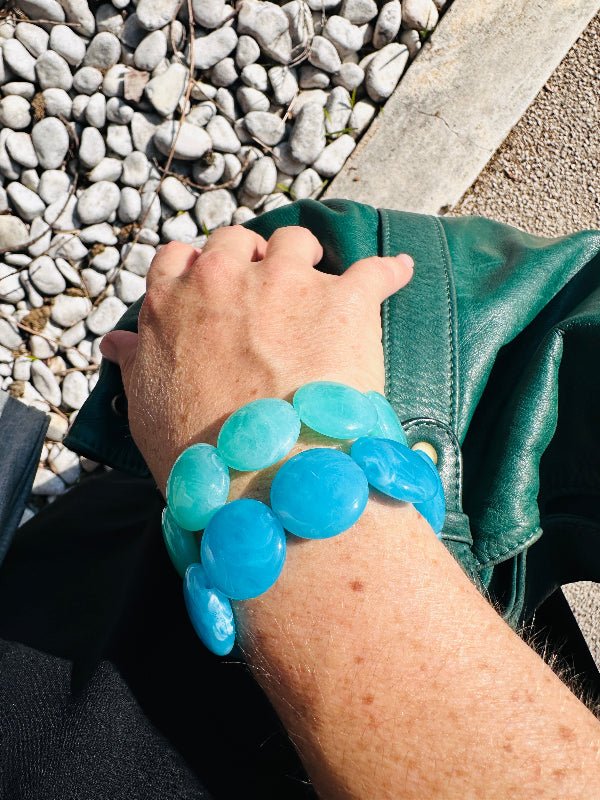 Bracelet SIENNA - Bracelet coloré élastique en perles plates fait main - Camilmari Bijoux - Rose fuchsia diamètre 16 cm