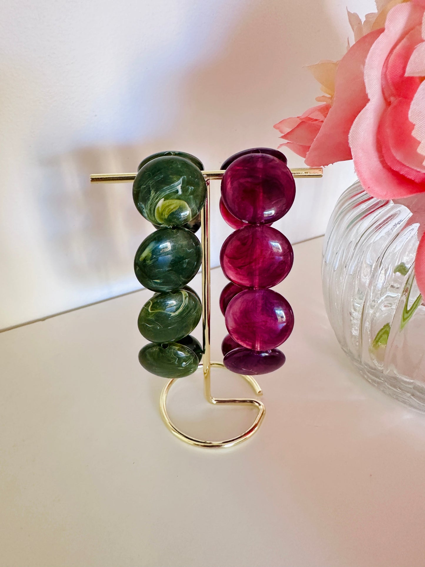 Bracelet SIENNA - Bracelet coloré élastique en perles plates fait main - Camilmari Bijoux - Vert olive diamètre 16 cm