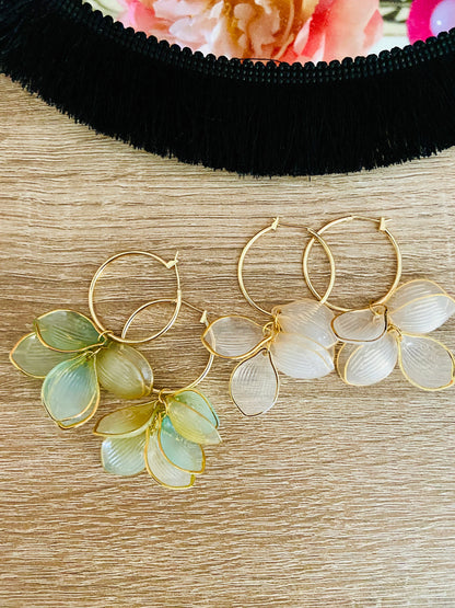  Boucles d’oreilles CELESTE – créoles fantaisie à pétales légères-Boucles d'oreilles-Camilmari Bijoux-Camilmari Bijoux.