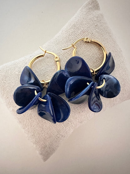  Boucles d’oreilles à pétales FANNY - Créoles fleuries faites main-Boucles d'oreilles-Camilmari Bijoux-Camilmari Bijoux.