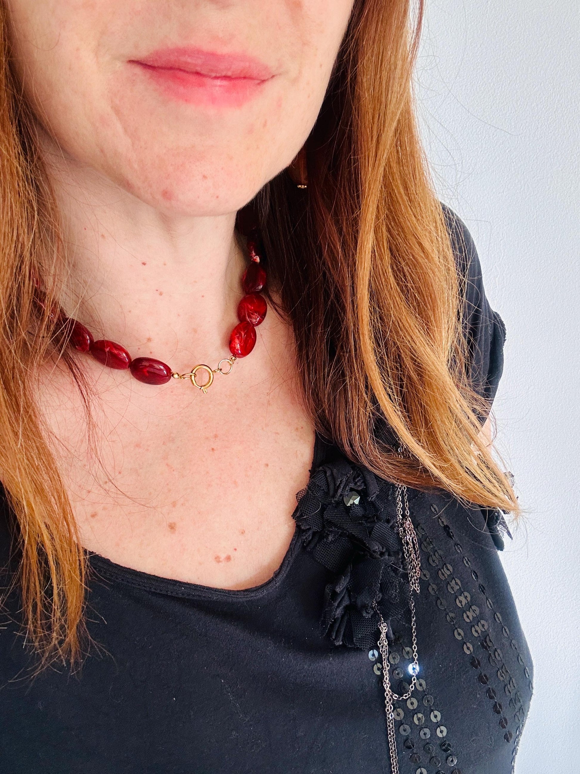  Collier OLIVIA – Collier de perles ovales colorées en acrylique fait main-Colliers-Camilmari Bijoux-Camilmari Bijoux.