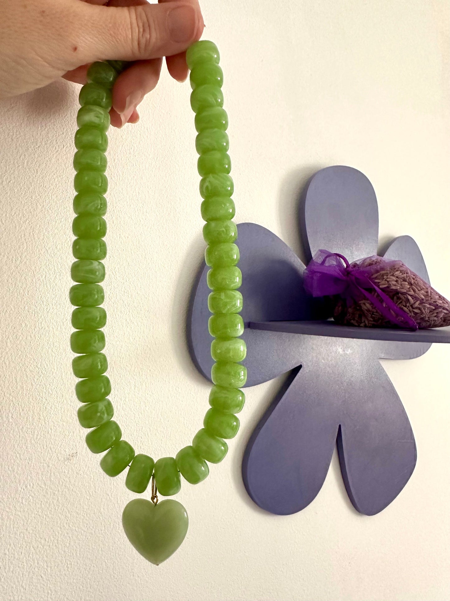 Collier avec coeur CLAUDIE - Camilmari Bijoux - Vert intense marbré