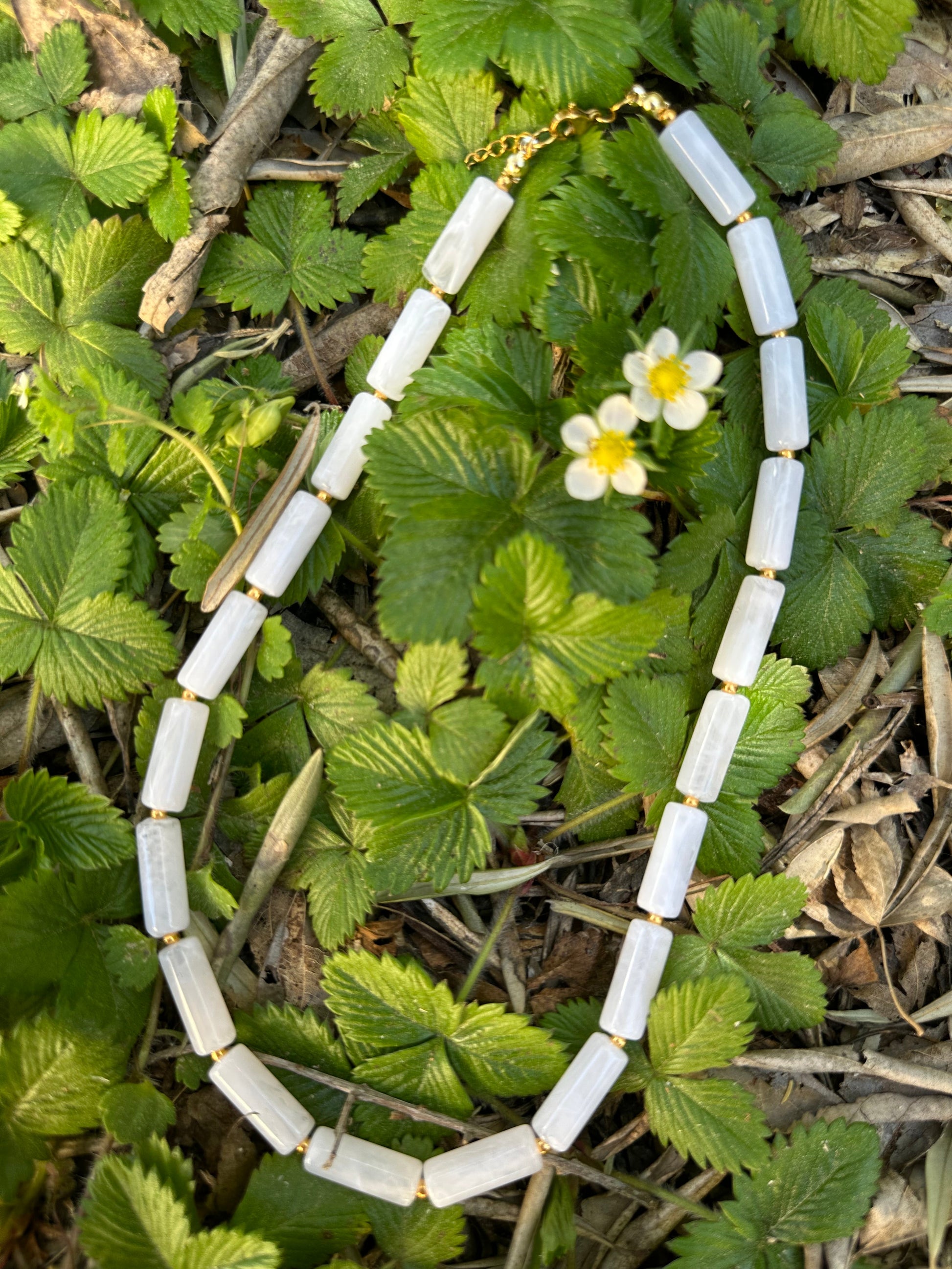 Collier blanc fantaisie LUDIVINE - Camilmari Bijoux - 
