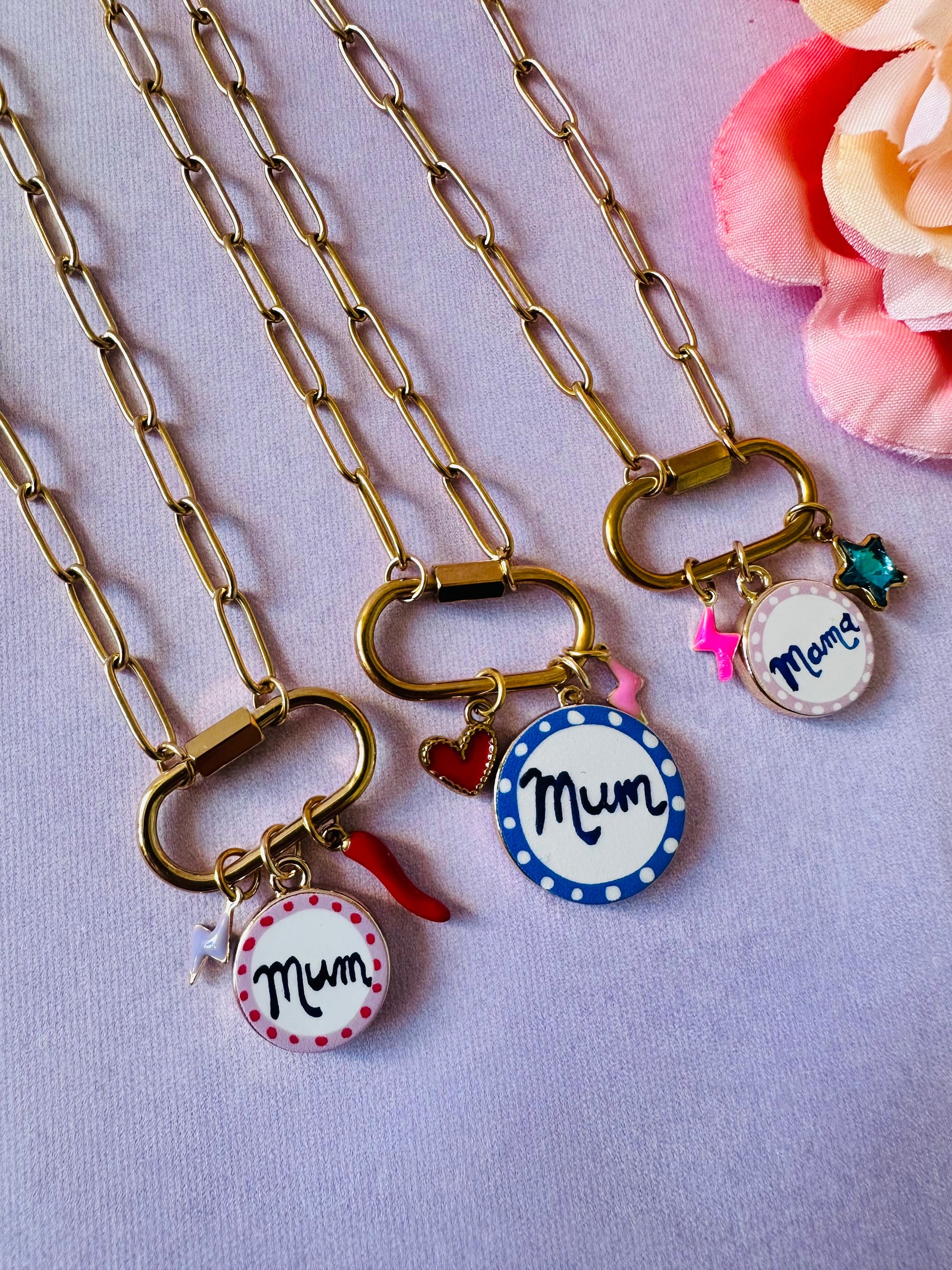 Collier charms acier inoxydable CLEA - Camilmari Bijoux - Médaillon Mum bleu