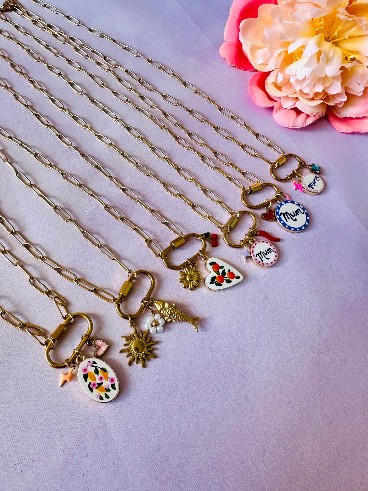 Collier charms acier inoxydable CLEA - Camilmari Bijoux - Médaillon Mum bleu