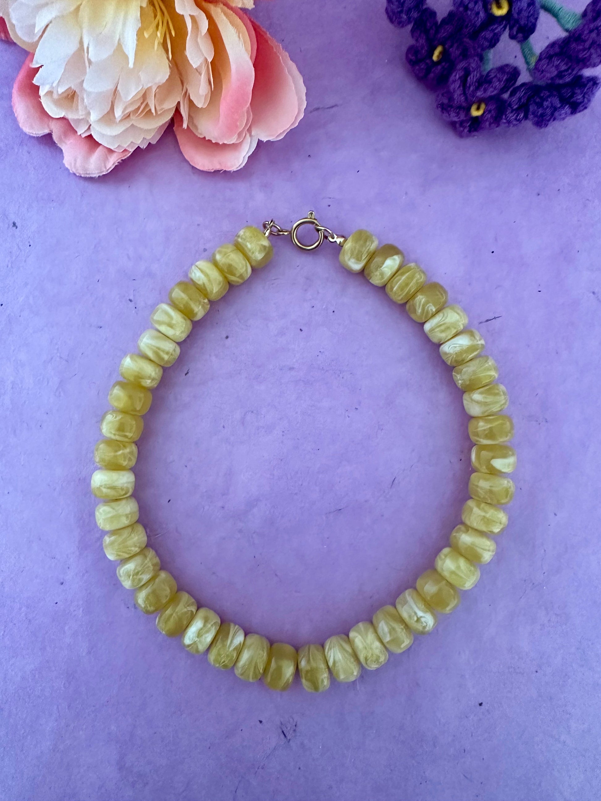 Collier coloré CLAUDIA en acrylique - Camilmari Bijoux - Ocre marbré