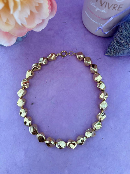 Collier de perles dorées torsadées en acrylique brillant DAPHNÉ - Camilmari Bijoux - 