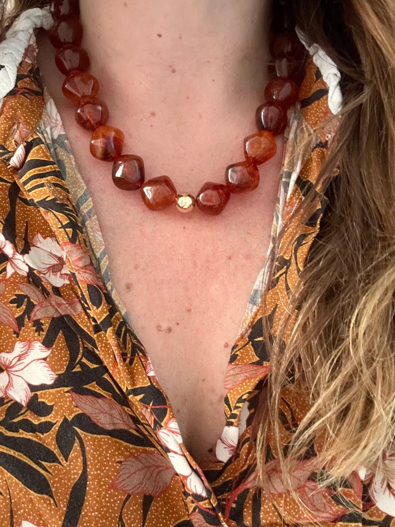 Collier de perles rouge ou brun ISALINE - Collier fait main - Camilmari Bijoux - Brun ambré