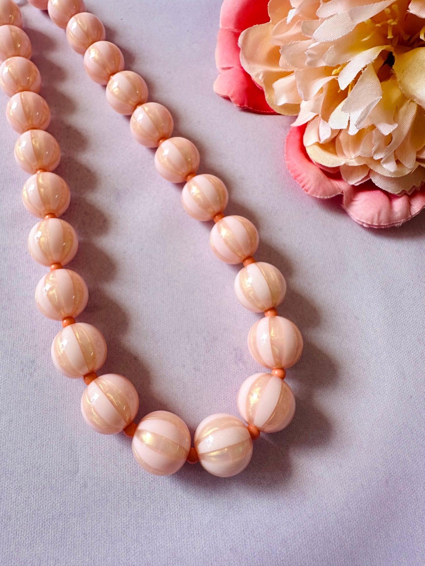 Collier en perles fantaisie FLAMINGO - Camilmari Bijoux - Fermoir bouée sans chaînette d'extension