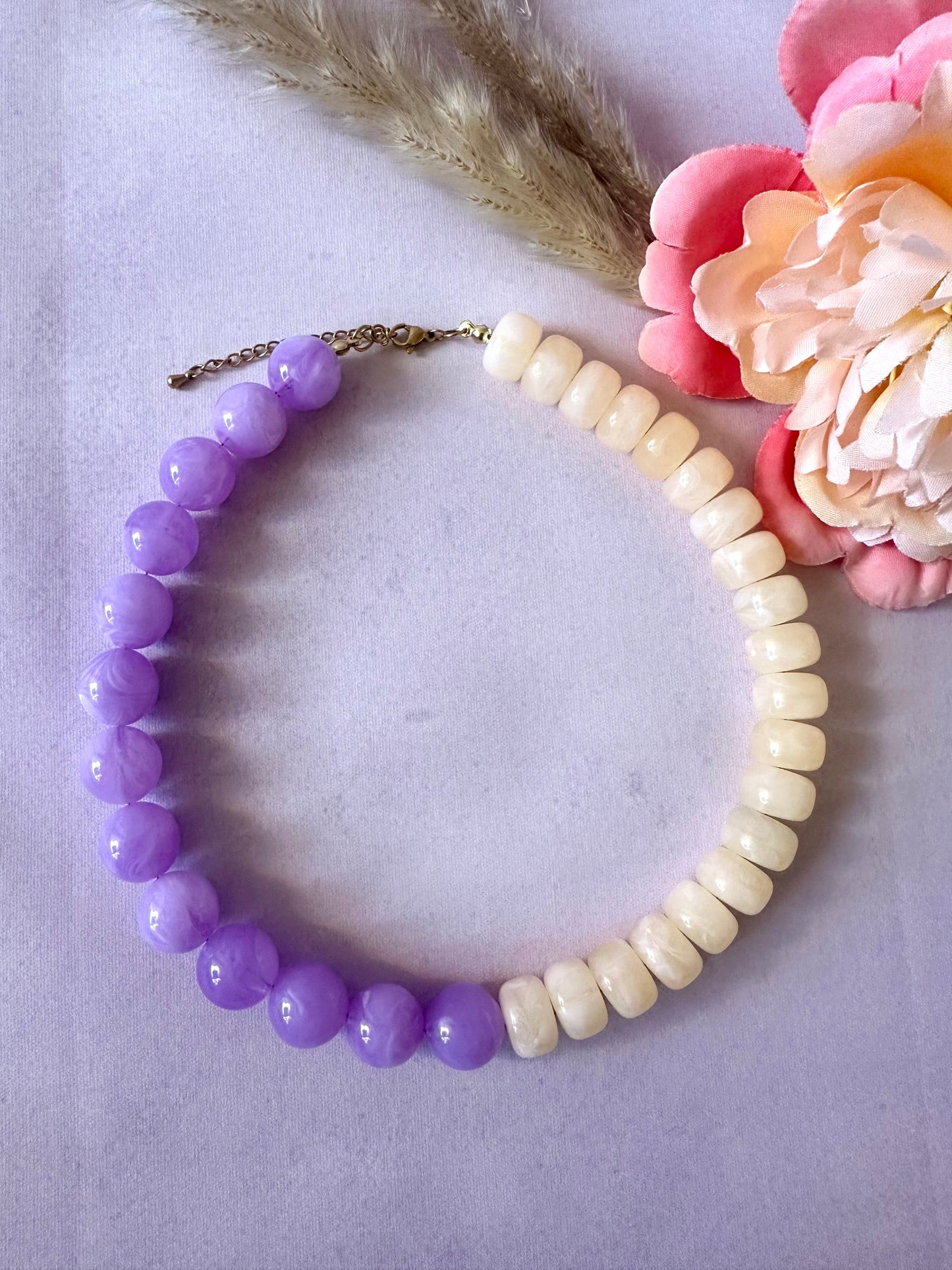 Collier grosses perles fantaisie PALOMA - Camilmari Bijoux - Lilas - pêche