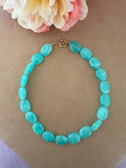 Collier OLIVIA – Collier de perles ovales colorées en acrylique fait main - Camilmari Bijoux - Bleu turquoise