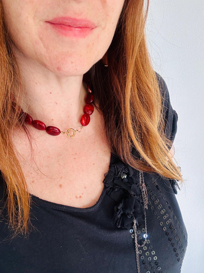 Collier OLIVIA – Collier de perles ovales colorées en acrylique fait main - Camilmari Bijoux - Violet aubergine