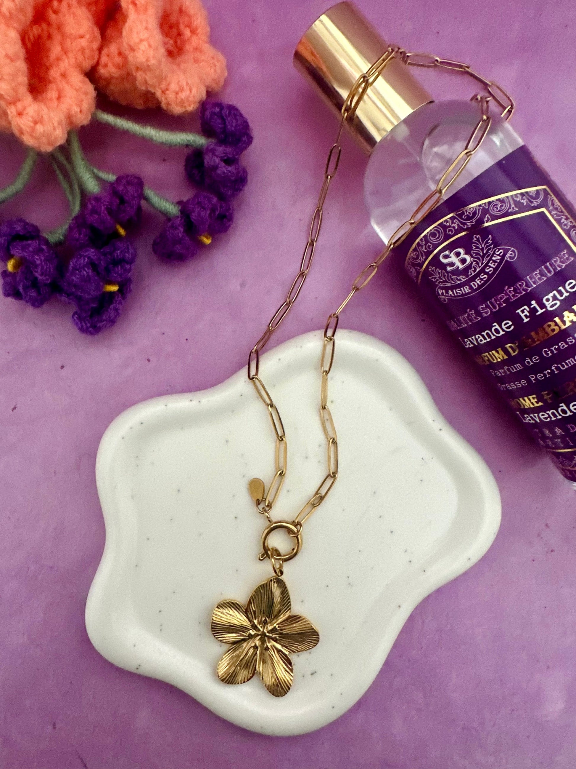 Collier pendentif maille rectangle LILY - Camilmari Bijoux - Collier + pendentif petit cœur