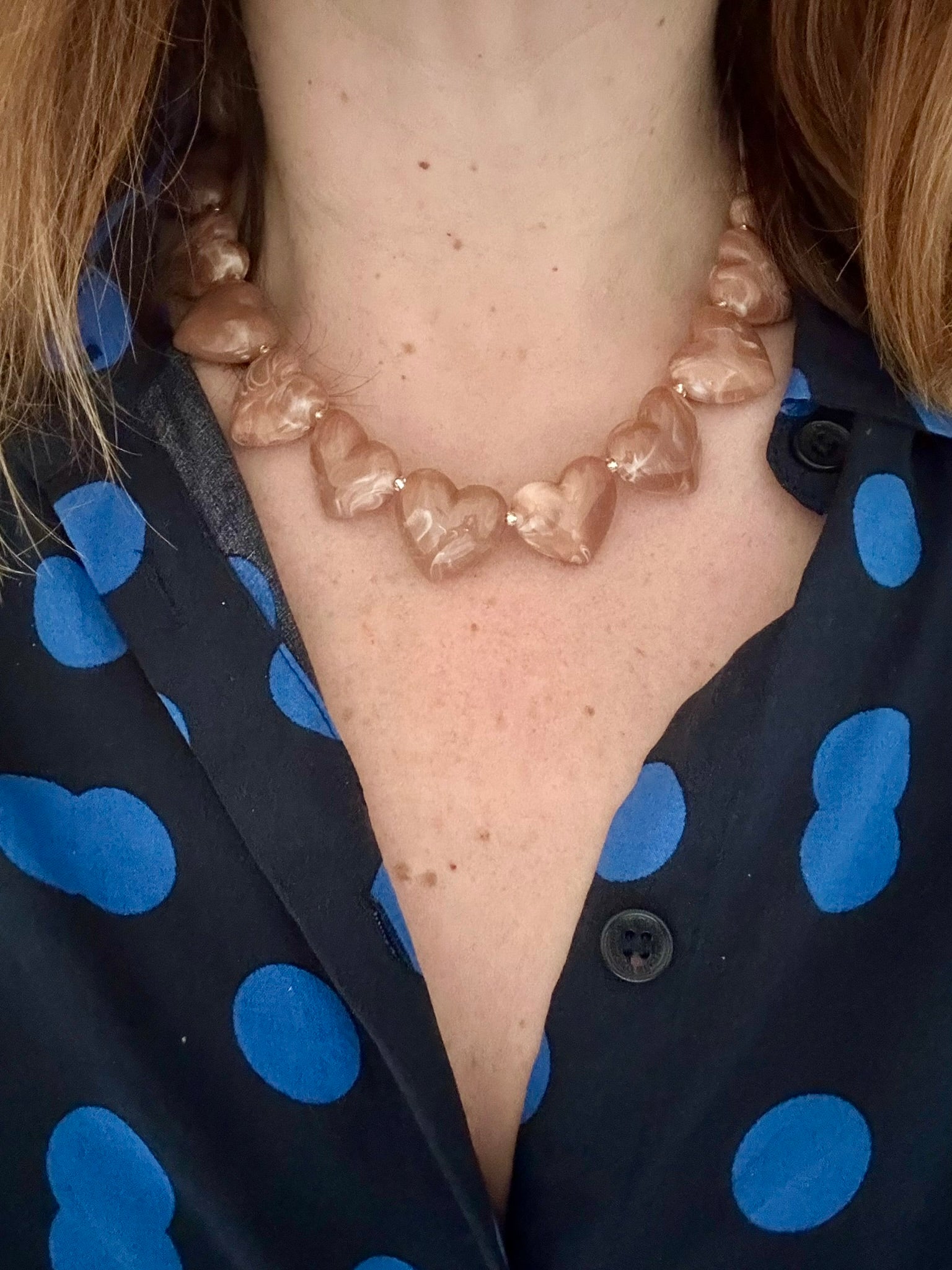Collier SÉLÈNE – Collier cœur - Collier de perles fantaisie fait main - Camilmari Bijoux - Marron glacé