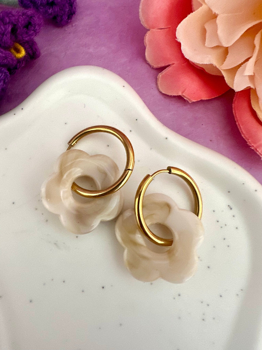 Créoles fleurs colorées SOFIA - Camilmari Bijoux - Créoles rondes + Fleurs