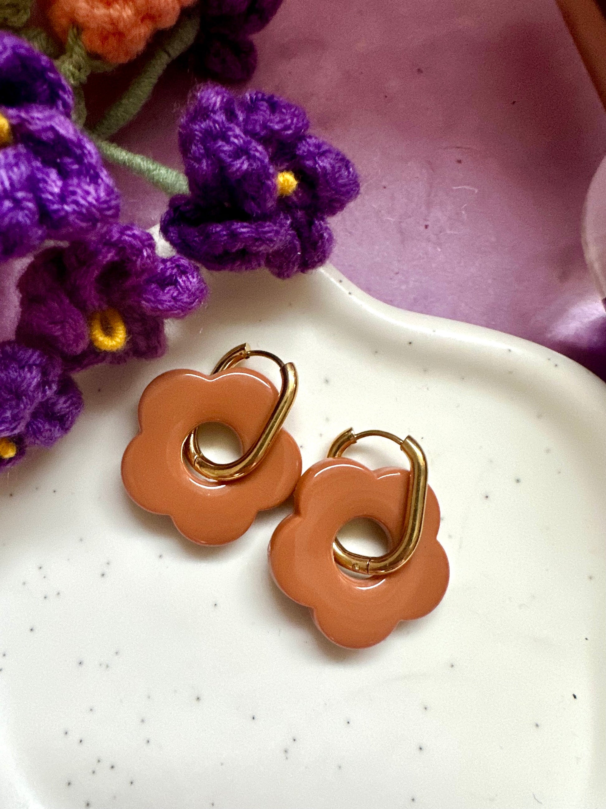 Créoles fleurs colorées SOFIA - Camilmari Bijoux - Créoles rondes + Fleurs