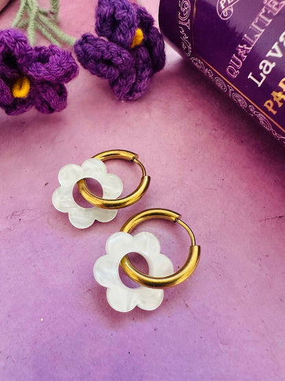 Créoles fleurs interchangeables LAURETTE - Camilmari Bijoux - Créoles dorées avec une paire de pampilles fleurs