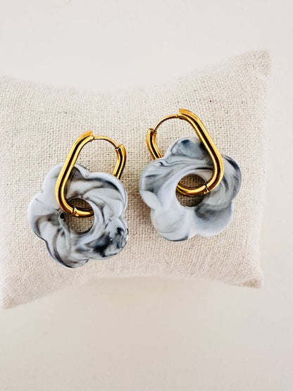 Créoles fleurs SOFIA – Boucles d'oreilles fleuries personnalisables et interchangeables - Camilmari Bijoux - Créoles rondes + Fleurs