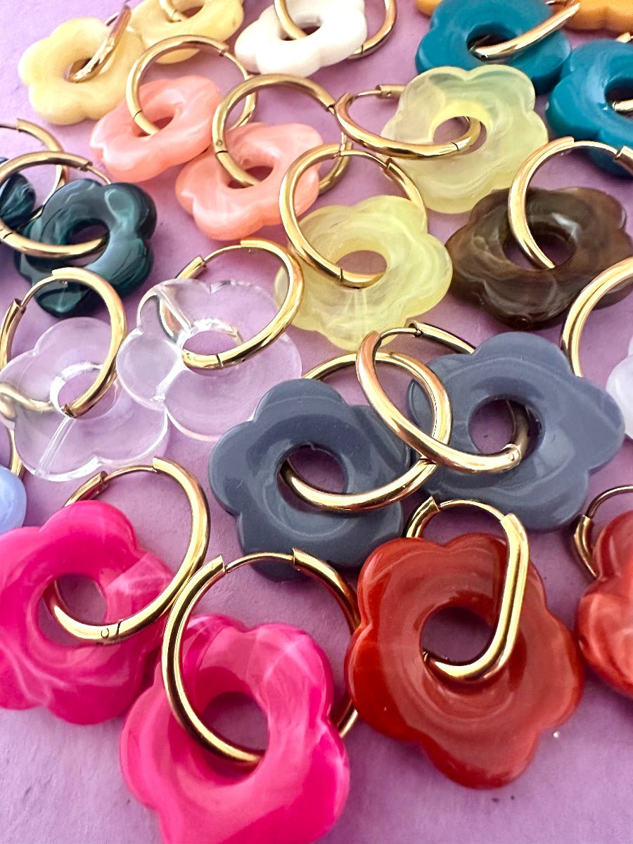 Créoles fleurs SOFIA – Boucles d'oreilles fleuries personnalisables et interchangeables - Camilmari Bijoux - Créoles rondes + Fleurs